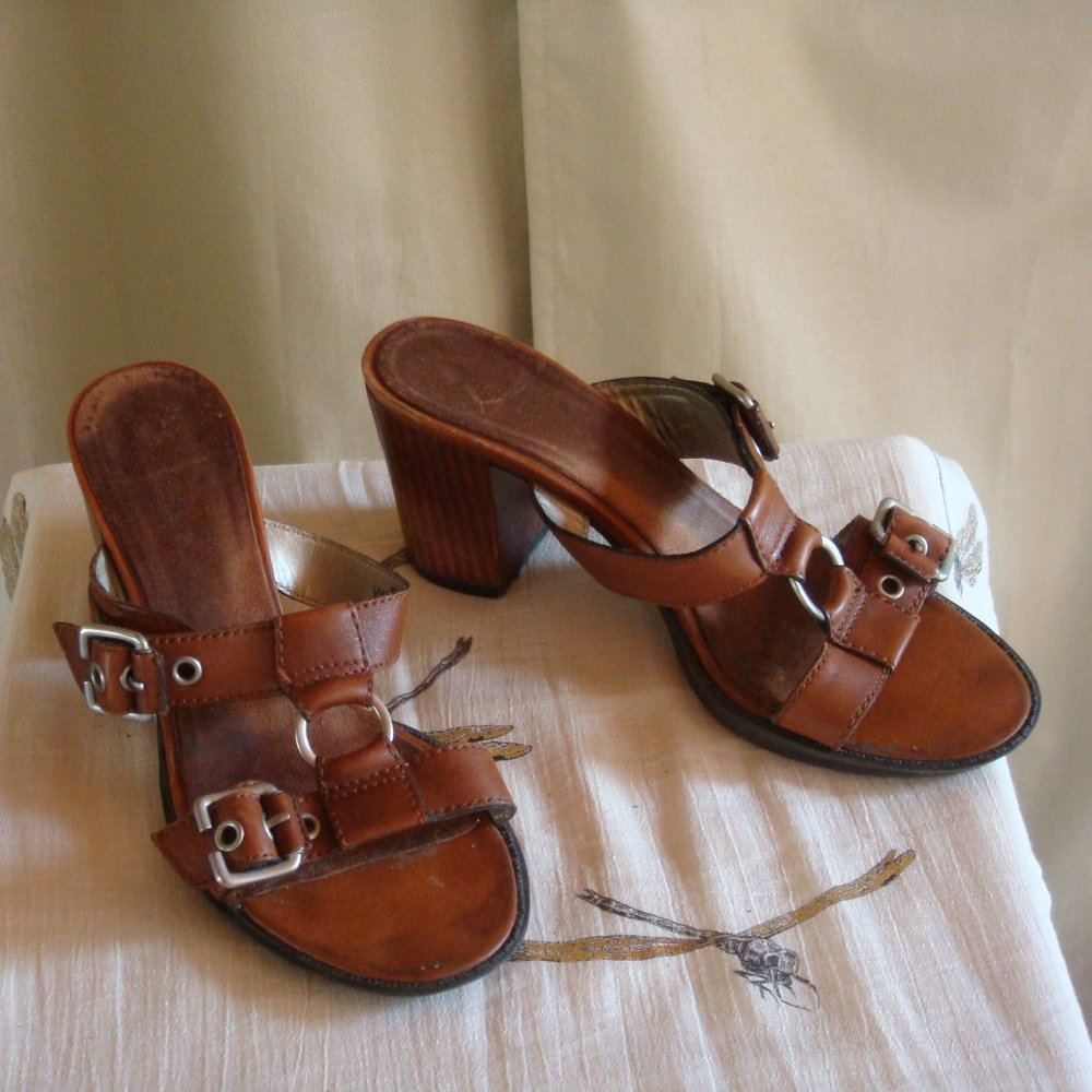 Nine West Distressed Saddle Buckle Sandals